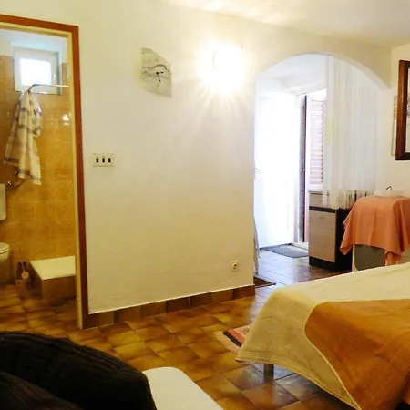 Ria 2 Apartamento *