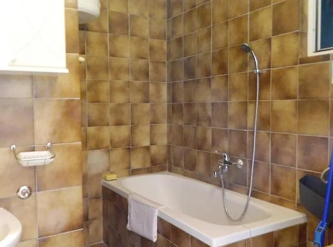 Ria 2 * Baška Voda