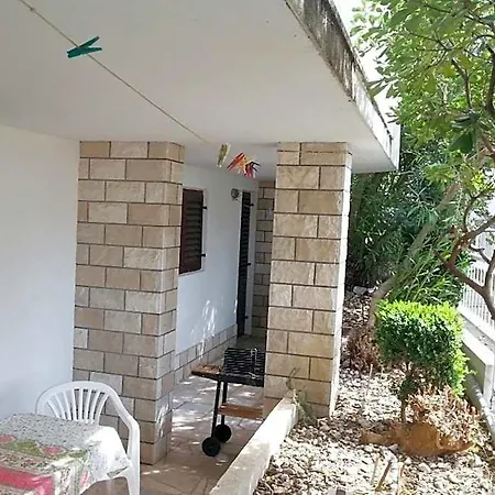 Ria 2 Baška Voda